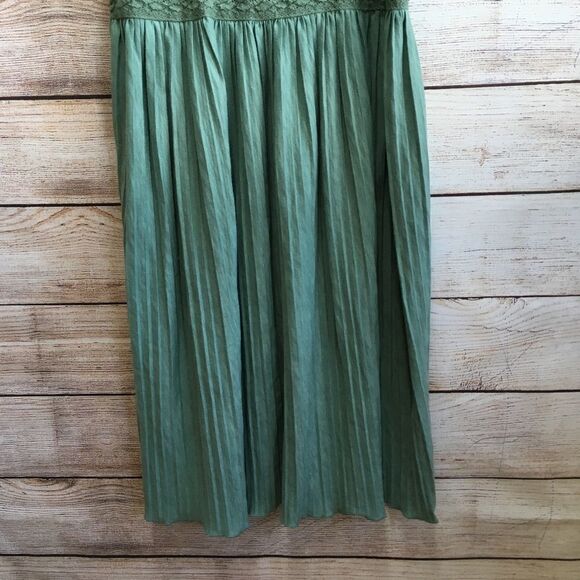 MATILDA‎ JANE JOANNA GAINES GREEN GRASS ROOTS SMOCKED DRESS - Picture 3 of 8